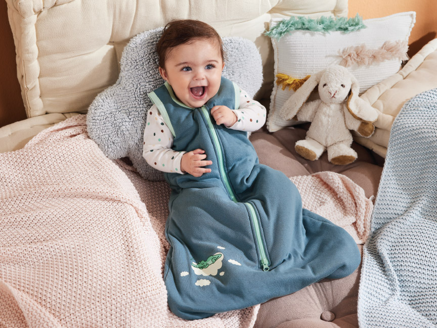 BABY FASHION & ITEMS
