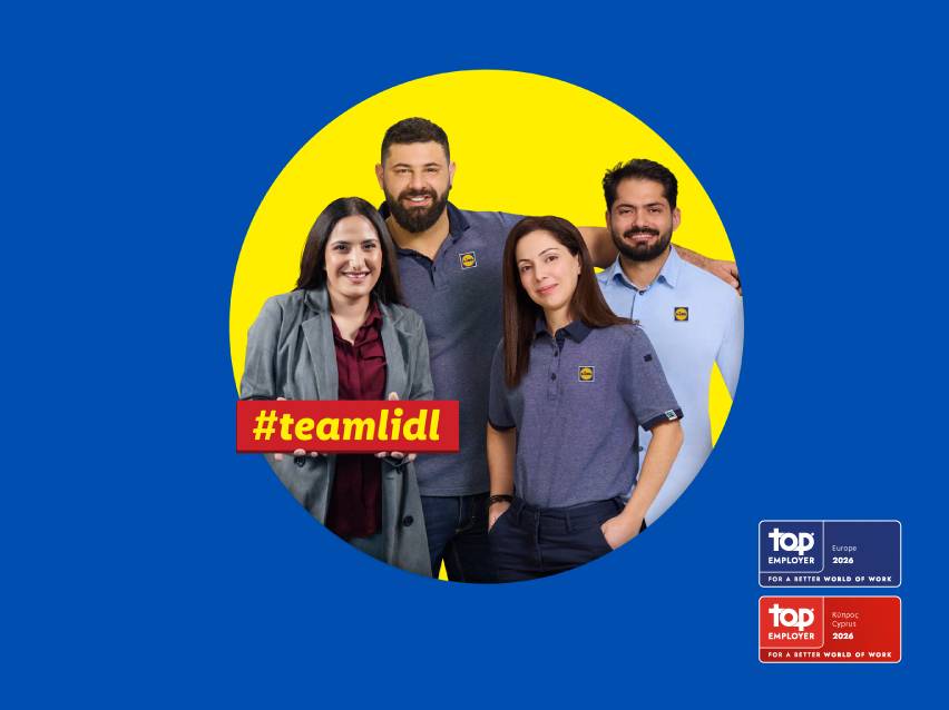 Four smiling Lidl employees, two men and two women, with a #teamlidl sign and Top Employer 2026 badges.
