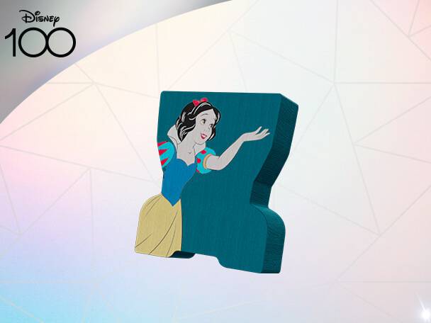 SNOW WHITE